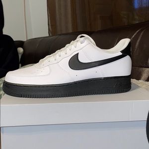 Nike Air Force 1 ‘07